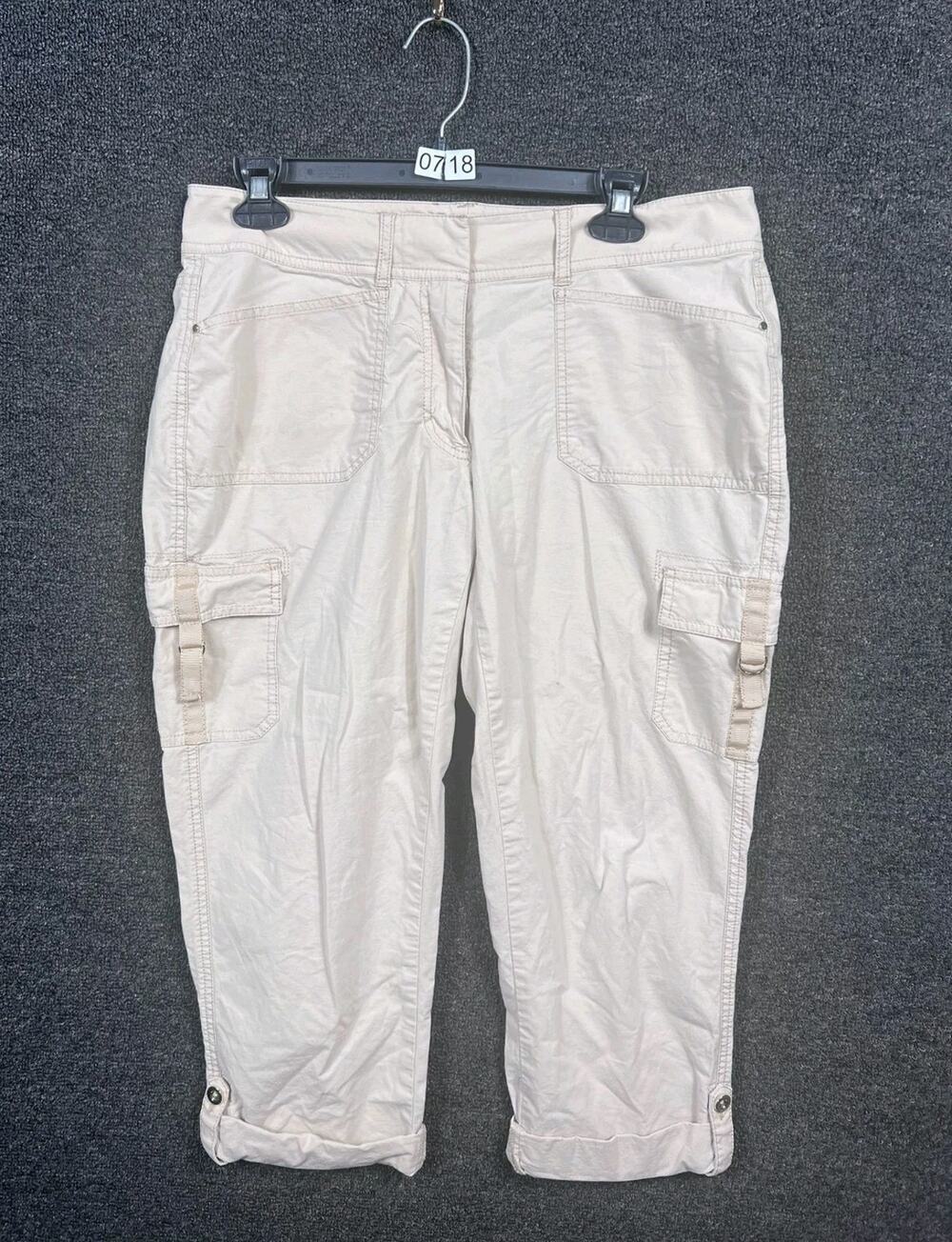 White House Black Market Khaki Cropped Cargo Pants Womens Size 8 Denim Mid Rise